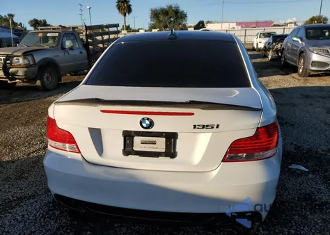 2009 BMW 135 I z USA, uszkodzony, nr VIN WBAUC73509VK95610
